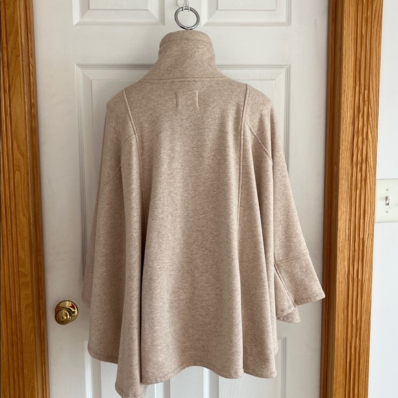 UGG Women's Cream Cowl Neck Cape Poncho - Picture 4 of 8